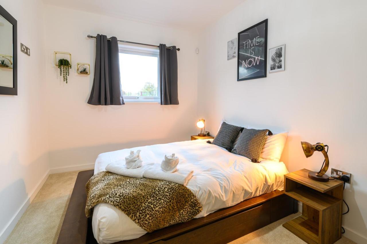 Comfy & Homely 2Bed Apartment - 5 Star Location مانشستر المظهر الخارجي الصورة